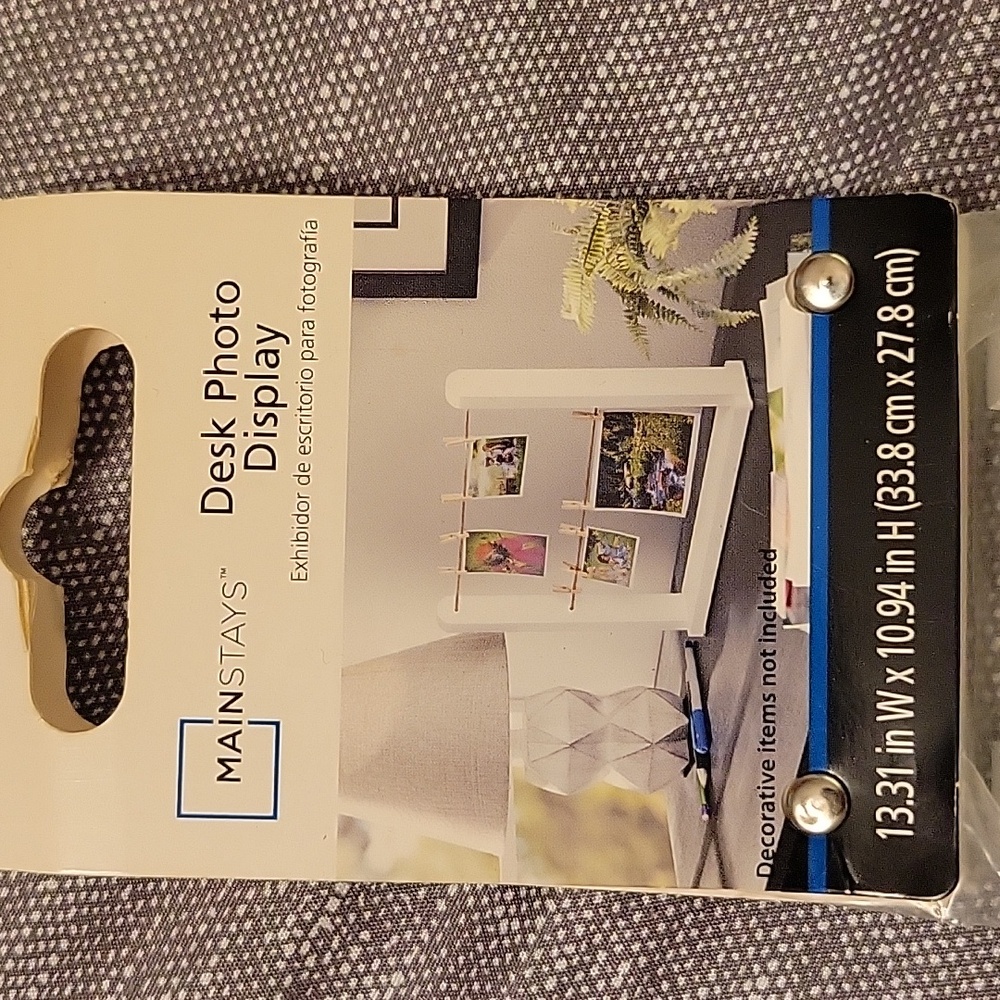 Desk Photo Display